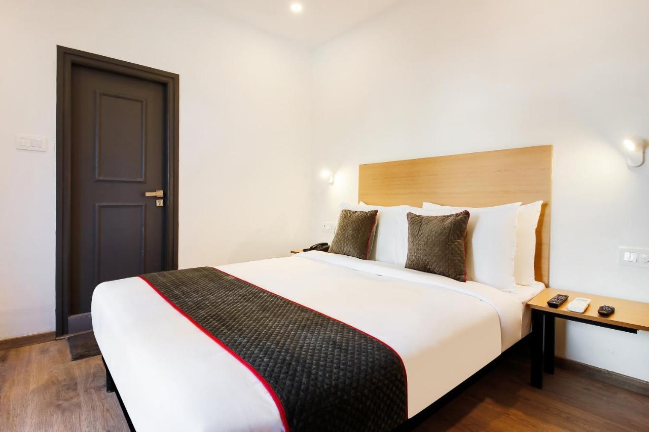 Hôtel Oyo Townhouse 600 Gangothri à Secundurabad Extérieur photo
