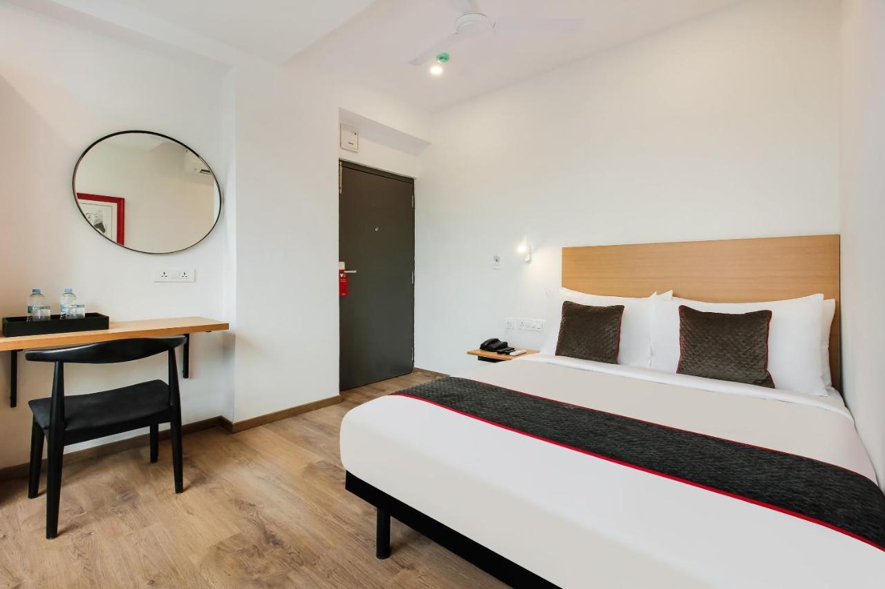 Hôtel Oyo Townhouse 600 Gangothri à Secundurabad Extérieur photo