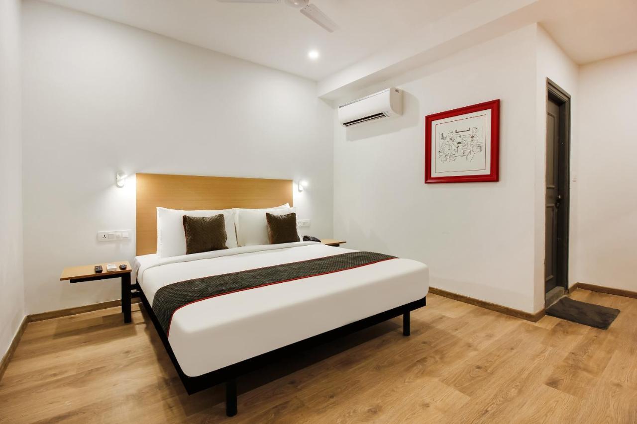 Hôtel Oyo Townhouse 600 Gangothri à Secundurabad Extérieur photo