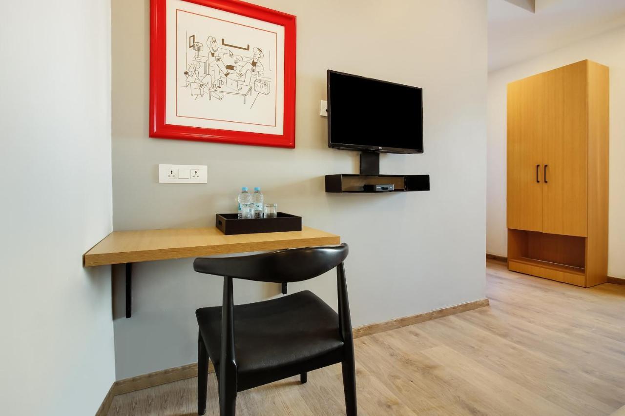 Hôtel Oyo Townhouse 600 Gangothri à Secundurabad Extérieur photo