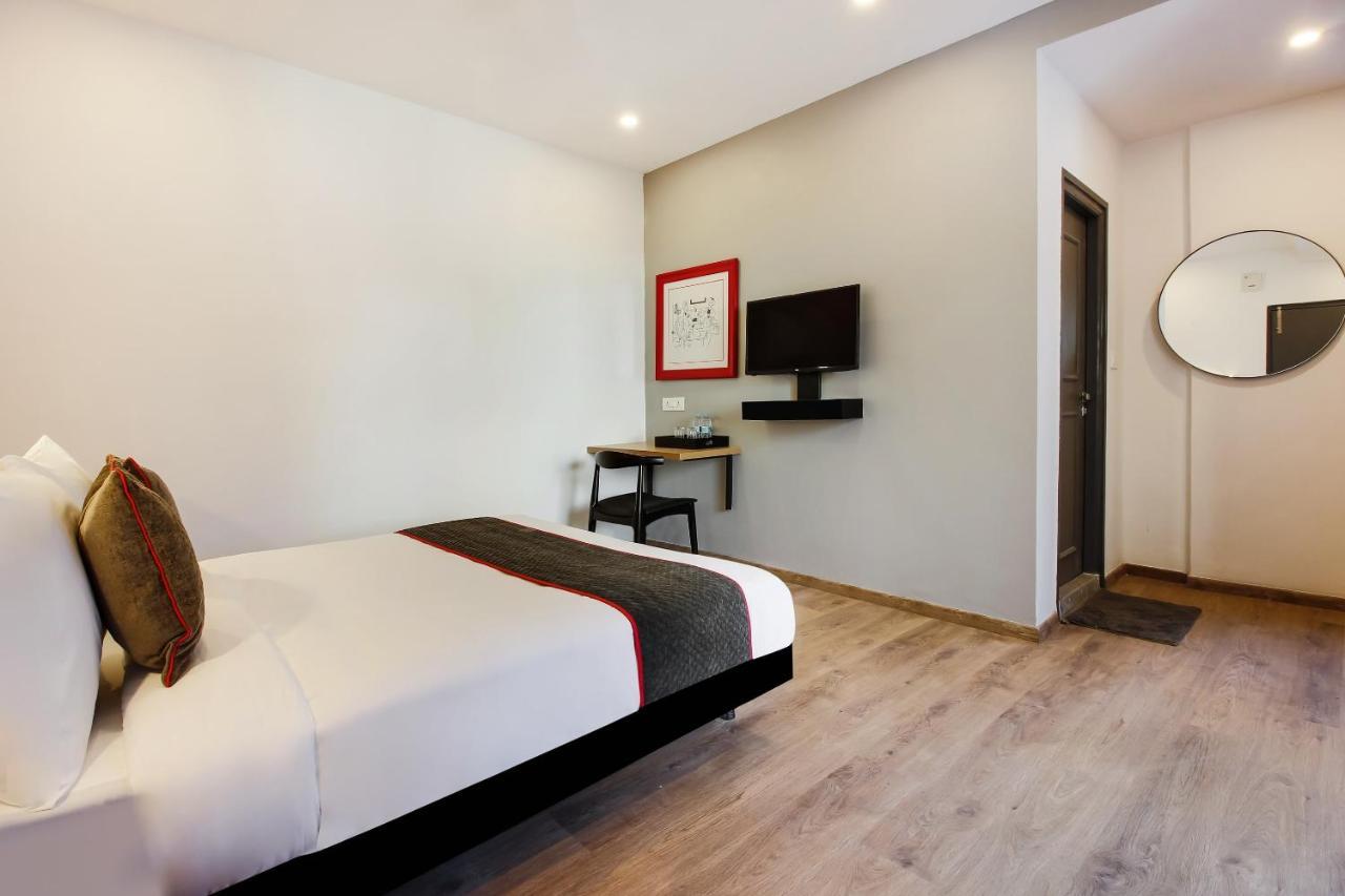 Hôtel Oyo Townhouse 600 Gangothri à Secundurabad Extérieur photo
