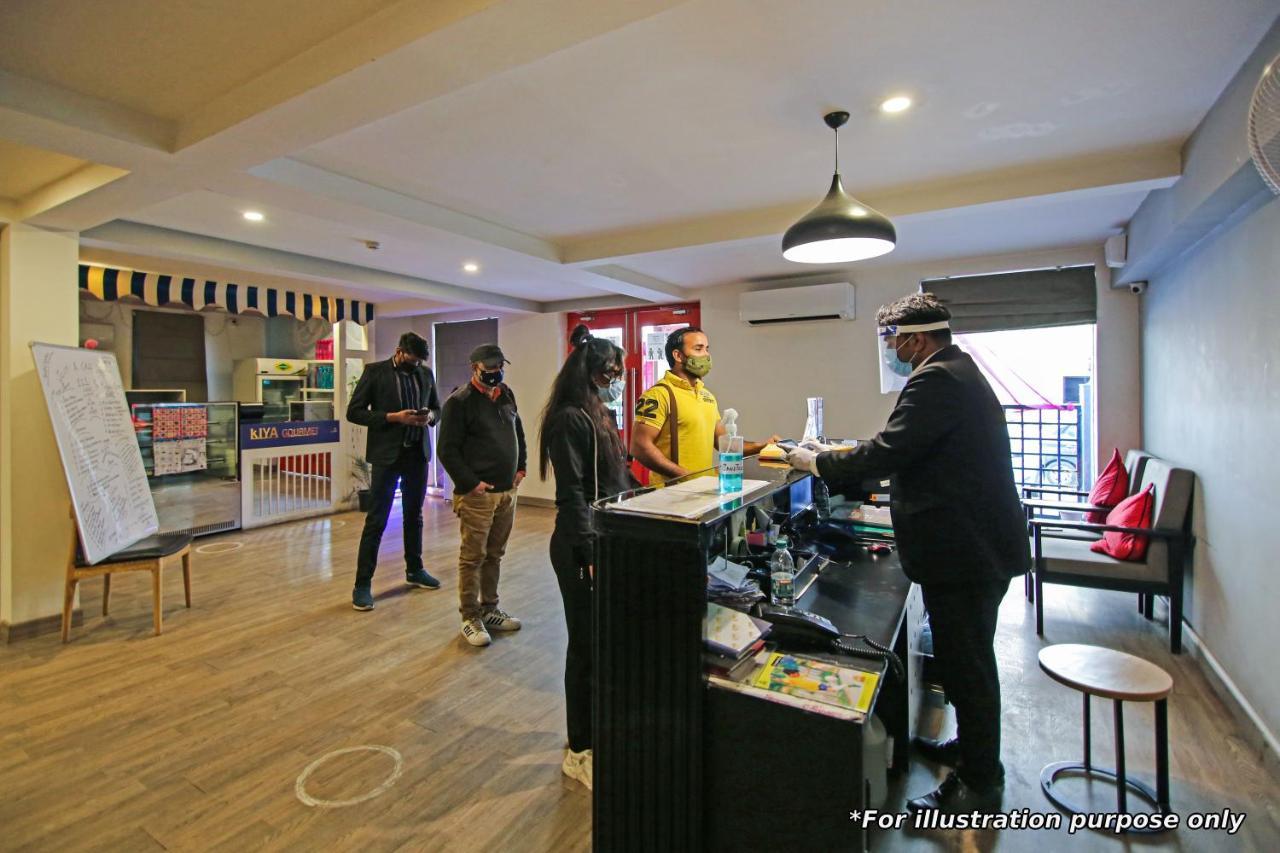 Hôtel Oyo Townhouse 600 Gangothri à Secundurabad Extérieur photo
